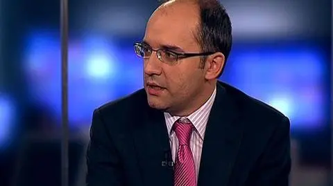 Deficyt obrotów bieżących w dół