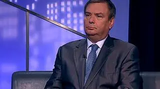 W programie "Biznes Lunch" rozmawialiśmy o... żywności i to w dużej dawce. Ile powinna kosztować i ile kosztuje? Czy dysproporcje które są między cenami oferowanymi przez producentów a tymi które oglądamy na sklepowych półkach są na tyle duże aby powołać do ich regulacji specjalny międzyresortowy zespół ekspertów? O tym wszystkim rozmawialiśmy w programie "Biznes Lunch" z dr hab. Andrzejem Kowalskim- dyrektorem Instytutu Ekonomiki Rolnictwa i Gospodarki Żywnościowej