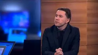 Złoty jest już tak wykupiony, że korekta jest konieczna - uważa Przemysław Kwiecień, główny ekonomista X-Trade Brokers. Nie oczekuję, by stopy procentowe w 2012 roku zostały zmienione - dodaje