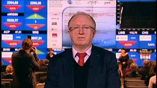 KGHM chce przeznaczyć do trzech miliardów złotych na skup własnych akcji, w celu ich umorzenia. Wszystko po to, by podnieść wycenę rynkową akcji. Maksymalna cena to 190 zł za sztukę. Prezes spółki mówił w TVN CNBC, że buyback pomoże w stabilizacji cen akcji. Herbert Wirth zwraca uwagę, że skup akcji nie ograniczy wydatków na inwestycje. 