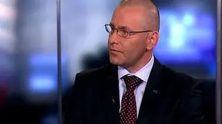 Wzrost wydatków na turystykę o 200 mln zł, wzrost zagranicznych turystów o ponad milion do 14.2 mln osób. To cele, które mamy osiągnąć dzięki promocji w ciągu roku. Jak na to wpłynie sytuacja powodziowa? Rafał Szmytke, prezes Polskiej Organizacji Turystycznej uważa, że szkody wywołane wielką wodą zostaną w miarę szybko naprawione. Ale naszą piętą achillesową był i jest poziom infrastruktury. Szmytke ma nadzieję, że drogi i kolej uda się naprawić i ulepszyć dzięki Euro2012. Bo w biznesie turystycznym panuje zasada "wyróżnij się albo zgiń".