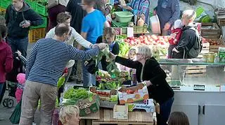 GUS podał, że zarówno bieżący, jak i wyprzedzający wskaźnik ufności konsumenckiej osiągnęły wartość najwyższą od lipca 2010 r.