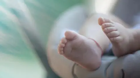 Dzieci z bezdechem sennym być może zostaną wyleczone dzięki projektowi rewolucyjnych śpioszków