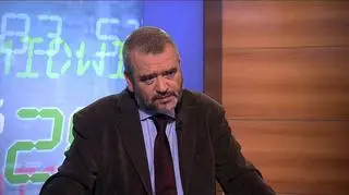 Uspokojenie na rynkach globalnych, wpłynie korzystnie na złotego - uważa prof. Dariusz Filar, członek Rady Gospodarczej przy premierze, były członek RPP. Dobre dane dot. produkcji przemysłowej są potwierdzeniem wzrostu PKB Polski w 2011 roku na poziomie min. 4 proc. - dodaje.
