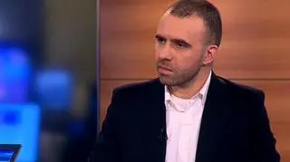 Platinum Properties Group, deweloper z NewConnect, kupił rosyjską spółkę Svetly Dali, właściciela gruntów pod Moskwą. PPG chce budować w Rosji osiedle mieszkaniowe. Wartość transakcji to 100 mln. dolarów, które PPG chce pozyskać z emisji akcji. O szczegółach planów PPG opowiada Gustaw Groth, wiceprezes Platinum Properties Group.