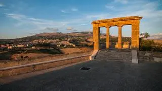 W miasteczku Sambuca di Sicilia sprzedano 16 historycznych domów