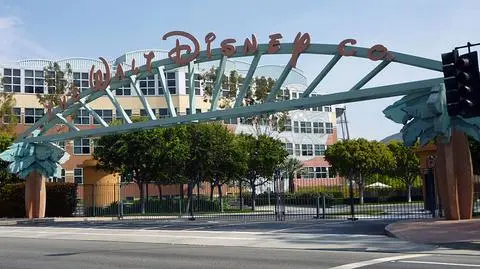 Disney podbił ofertę za 21st Century Fox