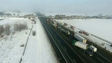 Karambol na autostradzie A1 miał miejsce na wysokości miejscowości Bąkowiec w powiecie piotrkowskim