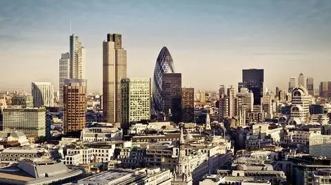 Możliwe opóźnienie procesu Brexitu - analiza banku JPMorgan
