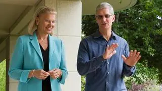 Szefowa IBM Ginni Rometty i prezes Apple Tim Cook