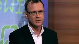 Obligacje Orła Opony od dziś są dostępne na warszawskiej giełdzie. Na czym polega inwestowanie na rynku Catalyst, tłumaczą Beata Jarosz członek zarządu GPW w Warszawie oraz Adam Ruciński prezes zarządu BTFG Audit. Ten ostatni przekonuje, że kapitał pochodzący od akcjonariuszy jest najdroższy, dlatego lepiej emitować obligacje i zaciągać kredyty. 