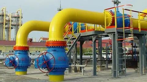 Miedwiediew: Rosja może utrzymać tranzyt gazu przez Ukrainę