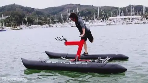 Rower wodny odkryty na nowo. "Przejedzie" przez zatokę