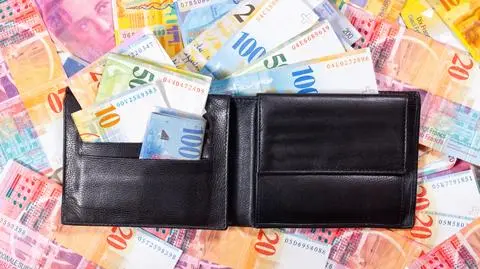 KNF wyliczył koszty prezydenckiej ustawy o zwrocie spreadów