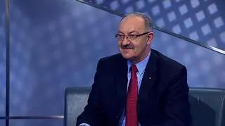 1 lipca weszła w życie ustawa deregulacyjna. Natomiast rząd 7 czerwca we przyjął projekt założeń drugiej deregulacji. Razem z gościem, Mieczysławem Kasprzakiem, wiceministrem gospodarki odpowiemy także na pytania widza.
