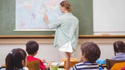 Skąd pieniądze na podwyżki dla nauczycieli? Propozycja pracodawców