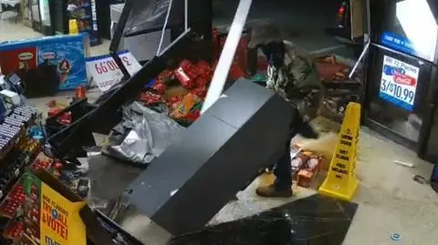 Teksas. Kradzież bankomatu