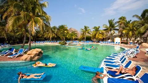 Coraz więcej Polaków stać na wakacyjny wyjazd