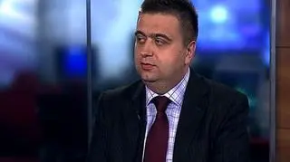 Cezary Nowosad, ekspert BCC przyznaje, że tak jak sporo inwestorów indywidualnych już w dniu debiutu zlecił sprzedaż akcja. krótkoterminowo, to dobry zarobek. On jednak uważa, że na giełdzie są inne akcje na których można zarobić szybciej. Uważa jednak, że długoterminowo na akcjach PZU będzie można zarobić. 