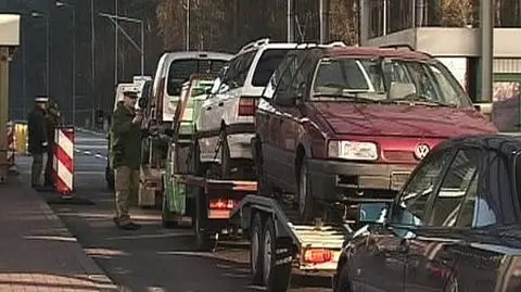 Rząd nie odpuszcza ściągającym samochody