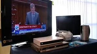 Elektronika w promocyjnej cenie, a może gwarantowane ceny prądu? Tak kusi potencjalnych klientów jeden z dostawców energii by zachęcić ich do zmiany operatora. Sprawdzaliśmy jak wygląda początek wielkiej bitwy o nasze o portfele...