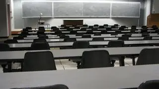 Gdy brakuje młodych studentów, uczelnie ustawiają się frontem do dojrzałych 