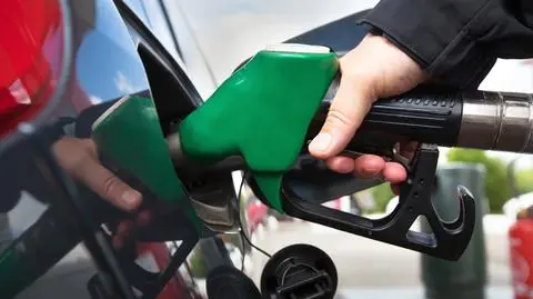 Na stacjach. Analitycy: Ceny paliwa nadal będą rosły