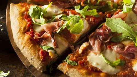 Wytwórcy pizzy chcą licencji na pieczenie