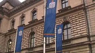 Największy polski bank wciąż czeka na prezesa