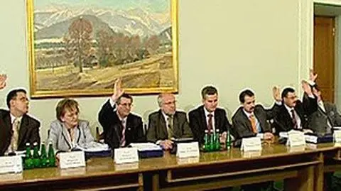 Pierwsza wersja raportu komisji bankowej mało istotna