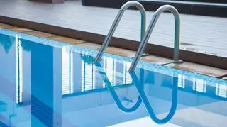 Większość obiektów proponuje na etacie wynagrodzenie na poziomie minimalnym