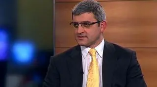 Trion pozyskał dominującego inwestora, giełdową spółkę Alterco, która objęła niemal 66% akcji Trionu. Alterco działa jako integrator rynku nieruchomości i inwestor w branży deweloperskiej. Wartość umowy to 56 mln zł. O szczegółach zmian w akcjonariacie opowiada w TVN CNBC Jarosław Żołędowski, Prezes Trion.