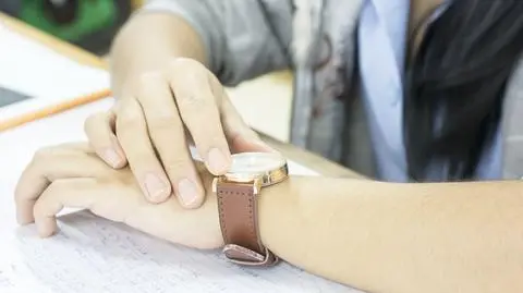 Konfederacja Lewiatan: zniesienie zmiany czasu korzystne dla firm