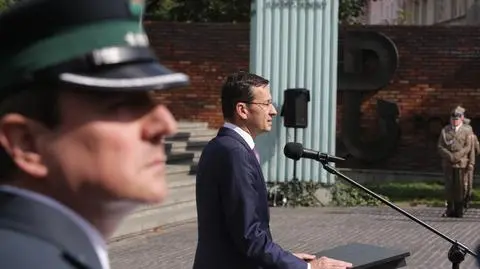 Morawiecki: staramy się wyprzedzać tych, którzy chcą żerować na Polsce