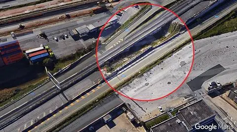 Słynna dziura w drodze w Toskanii kończy 10 lat