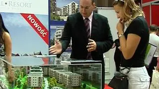 Idą dobre czasy dla kupujących mieszkania - twierdzą eksperci mimo, że developerzy zapewniają, że większych obniżek już nie mogą zaoferować. Czy warto czekać z decyzją o zakupie?