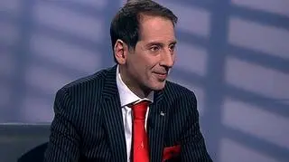 Najbliższy był w Berlinie, teraz jest na miejscu w Warszawie. Polski salon Ferrari jest najlepszym salonem wśród 11 krajów regionu. Niestety, te
ekskluzywne auta sportowe z powodu podatków w Polsce, są droższe o ok. 20%-23% niż w innych krajach europejskich, mówi Dante Cinque dyr. generalny Ferrari Warszawa.
