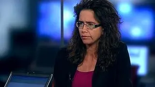 Porozumienie pomiędzy Telekomunikacją Polska, a niezależnymi operatorami będzie sprzyjać rozwojowi rynku, a co za tym idzie ułatwi życie konsumentom - wynika ze słów prezes Urzędu Komunikacji Elektronicznej. To właśnie pod patronatem Anny Streżyńskiej, skłócone strony doszły do wstępnego porozumienia, które pozwoli TP SA uniknąć kosztownego dla niej podziału na dwie osobne firmy, a operatorom korzystającym z urządzeń TP SA pozwoli zmniejszyć koszty. Z Anną Streżyńską - prezes UKE rozmawialiśmy w programie "Dzień na rynkach"