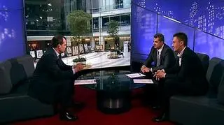 Optymistycznie 12%, pesymistycznie 14%- taka może być stopa bezrobocia na koniec roku według prognoz Ministerstwa Pracy. Jak podkreślił w TVN CNBC Leszek Kurycyn, dyrektor operacyjny Manpower, sektorem, który boryka się z problemami bardziej zwalniania niż zatrudniana pracowników jest branża przemysłowa. "Nie możemy powiedzieć jednoznacznie, że rynek pracy przeżywa recesje" - zaznaczył na antenie TVN CNBC Piotr Mazurkiewicz, partner HRK Financial Markets. O rynku pracy w czasach kryzysu rozmawialiśmy w programie "Biznes Lunch". 