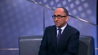 Od 1 stycznia 2012 roku Malta przestanie być atrakcyjnym miejscem do prowadzenia działalności gospodarczej. Do tej pory w rozliczeniach między Polską i Maltą obowiązywały zapisy dotyczące atrakcyjnego rozliczenia dywidend ze spółek. Zgodnie z wynegocjowanym protokołem, od stycznia ma zniknąć instytucja tzw. fikcyjnego zaliczenia. Rozmowa z Andrzejem Dębcem, partnerem, radcą prawnym Hogan Lovells.