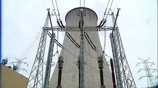 Nawet 6 miliardów złotych może zebrać Polska Grupa Energetyczna z giełdowego debiutu. 85% tej kwoty zachowa Skarb Państwa. W zapisach dla inwestorów indywidualnych cena za jedną akcję wynosi 23 złote. Co stanie się w dniu debiutu? Czy popyt przekroczy podaż, czy wręcz odwrotnie. To ostatecznie wpłynie na wycenę papierów spółki w dniu debiutu. Jakie plany ma PGE w związku z giełdowym debiutem? 
