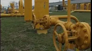 Polityka kontra gospodarka. Jaką cenę za poparcie Gruzji i budowę tarczy antyrakietowej w Polsce będzie musiało zapłacić Polskie Górnictwo Naftowe i Gazownictwo. Z końcem 2009 roku wygasa jeden z długoterminowych kontraktów na dostawę gazu ze Wschodu do Polski. Przed podpisaniem nowej umowy Rosja z pewnością wykorzysta swoją mocną pozycję negocjacyjną. Czy twarde warunki, postawione przez Rosjan sprawią, że w naszym kraju zabraknie gazu.