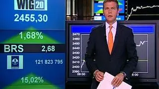 Inwestorzy na warszawskim parkiecie w czwartek jedynie w ciągu pierwszych minut handlu pozostawali pod wpływem niekorzystnego rozstrzygnięcia środowej sesji na Wall Street.
Ostatecznie WIG20 wzrósł o 1,68 procent, a obroty wyniosły 2,5 miliarda złotych i były najwyższe od 18 maja 2010 r. Szczegóły w relacji Błażeja Karwowskiego.