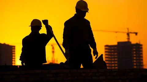 Uczciwą pracą cudzoziemcy się bogacą