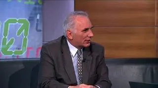 Chińczycy systematycznie nadrabiają zaległości do najbardziej innowacyjnych gospodarek i gonią je zgłaszając co raz więcej patentów. Od 2 lat Chiny zajmują 4. miejsce w świecie pod względem liczby zgłoszonych patentów. Dynamika wzrostu jest 3-krotnie większa niż w wysoko rozwiniętych krajach zachodnich. Rozmowa z rzecznikiem patentowym firmy Patpol, Lechem Burym.