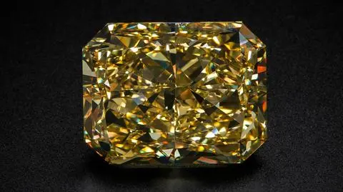 Rosyjska kolekcja diamentów na sprzedaż w listopadzie
