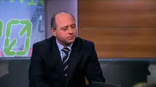 Największe europejskie linie lotnicze mają bogatą siatkę połączeń do Azji. Polska pozostaje w tyle. Czy Polska stawia na właściwe kierunki? Czy mamy szansę stać się "biznesową bramą" dla kontaktów Azja-Europa? Rozmowa z ekspertem rynku lotniczego, Sebastianem Gościniarkiem.