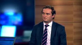 Przecena na rynkach psuje plany DM IDMSA. Spółka chciała stworzyć największy pod względem aktywów fundusz private equity w Polsce, przejmując BBI Capital NFI i łącząc go ze swoim funduszem, ale rozwiązała umowę inwestycyjną w tej sprawie. Prezes DM IDMSA Grzegorz Leszczyński wyjaśnia, że spadki cen akcji uczyniły planowaną emisję nieopłacalną.