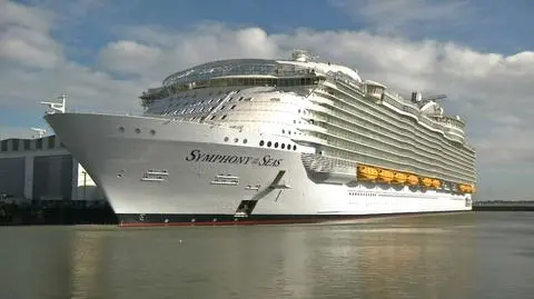 Największy pasażerski statek świata wyrusza w dziewiczy rejs