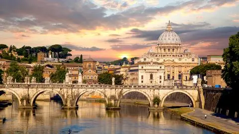 Kolejne kraje wprowadzają zmiany dla podróżnych z Polski